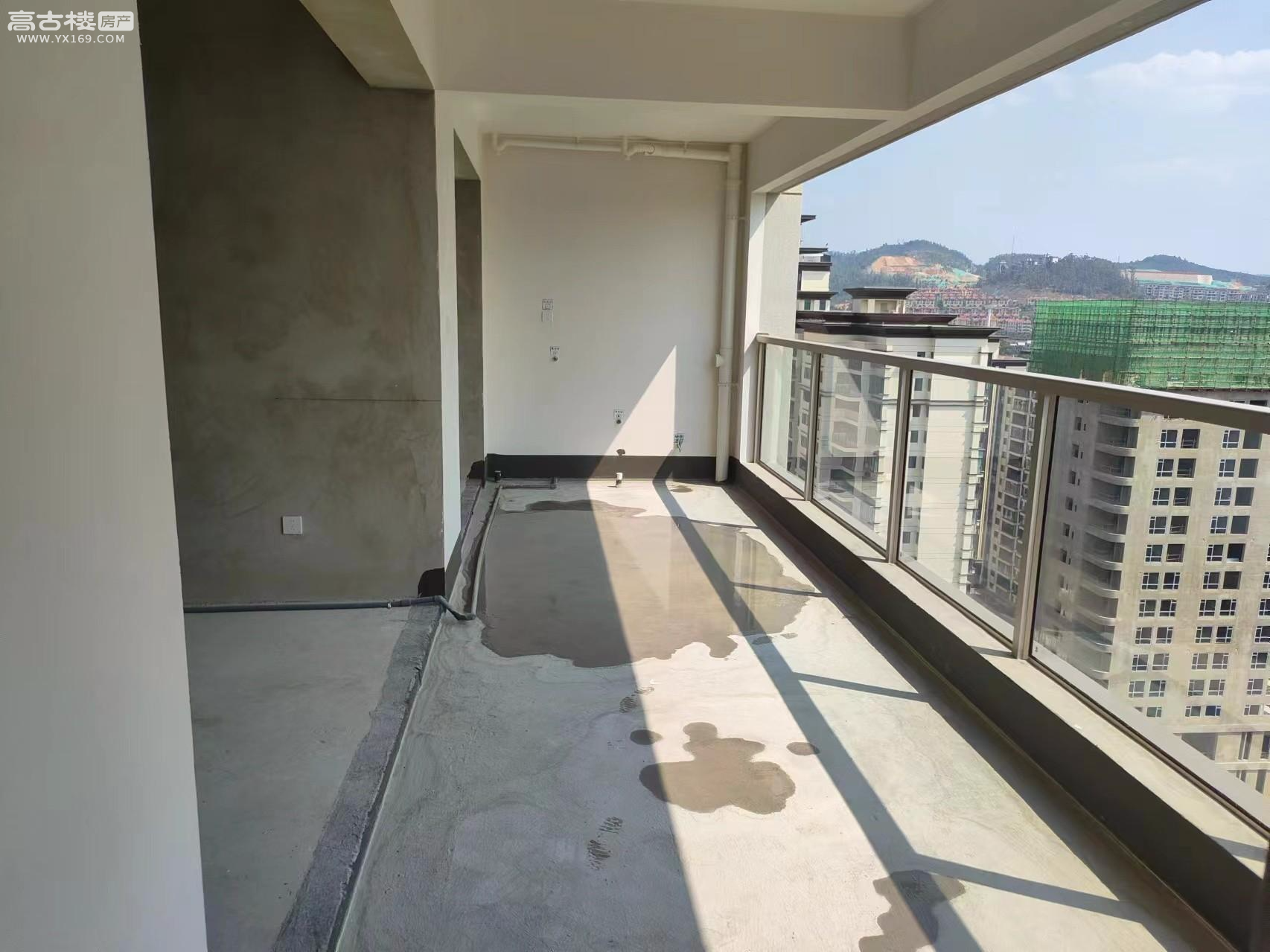新交房 抚仙瑞园 玉溪口啤佳 配套齐全 三室 低于成本价出手