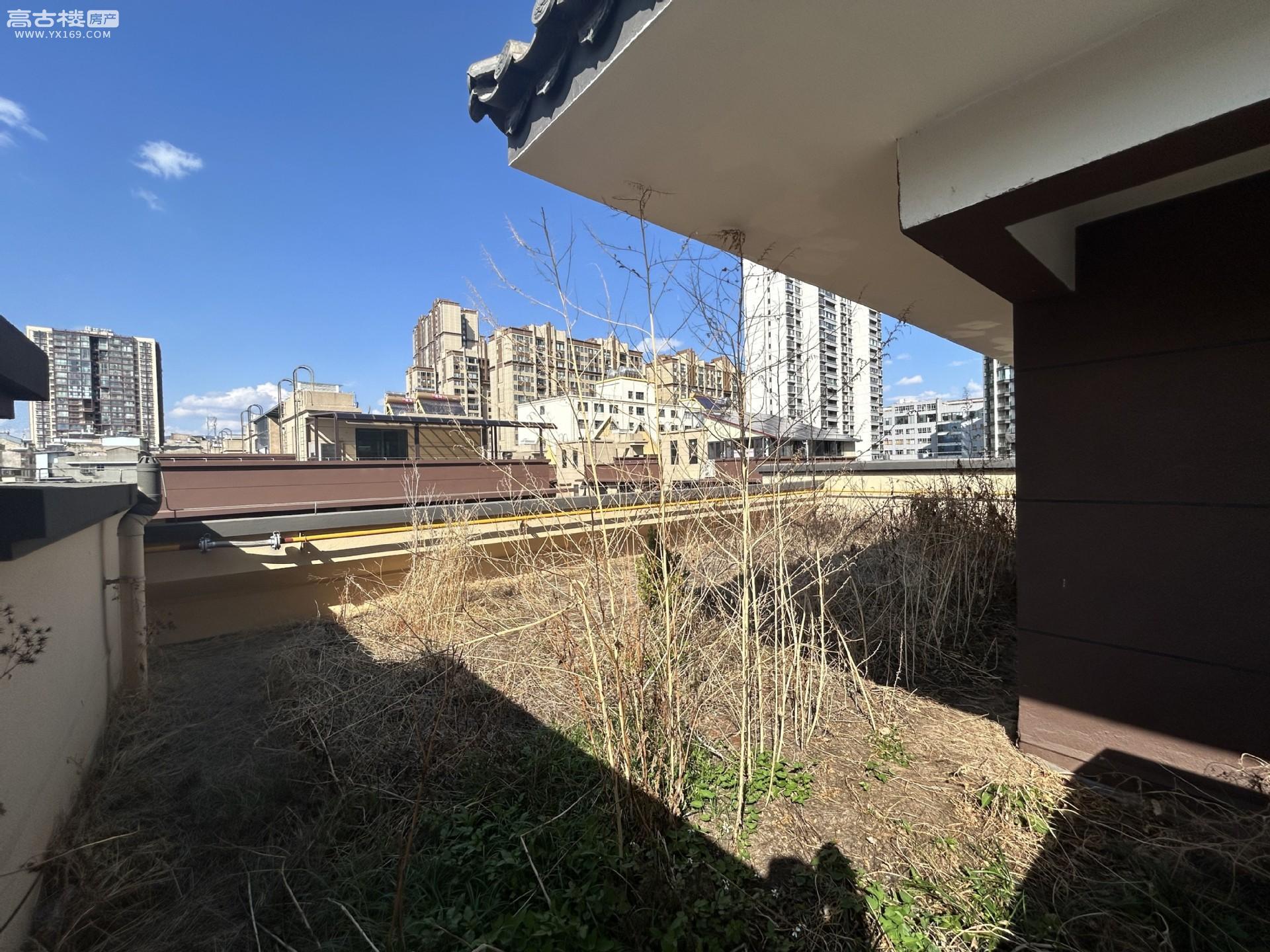 南片文化路联排别墅7200单价375平4层带电梯带入户屋顶花园煊烽雅苑