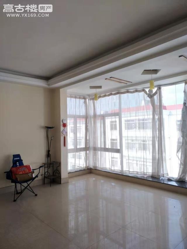 南边品质小区树蕙园，精装修173平82万带车库出售，葫田二区福禄瑞园教师小区旁